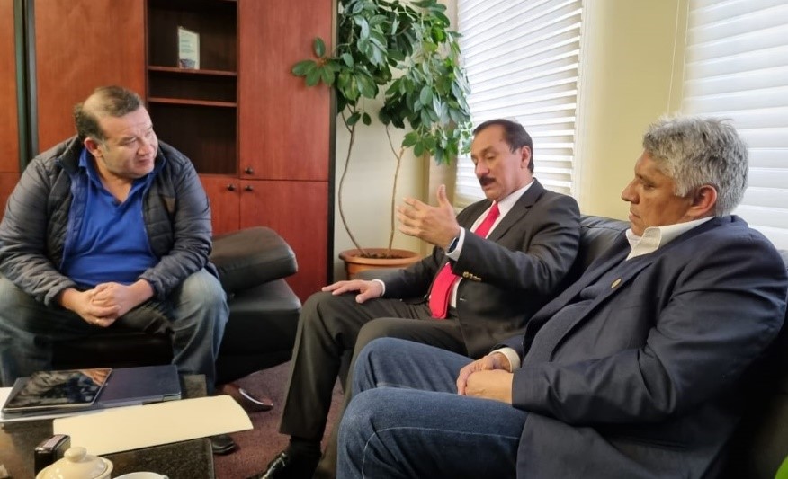 INE recibe visita del rector de la UAGRM, Vicente Cuellar con el objeto de conocer los avances de la ACE