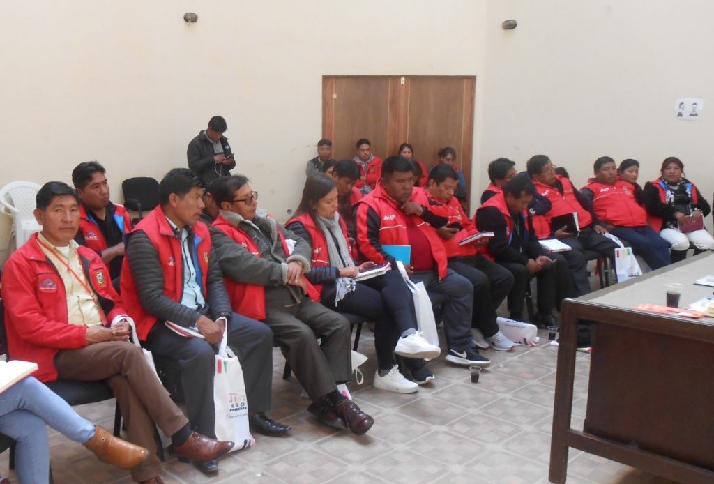 INE coordina acciones con subalcaldes de El Alto