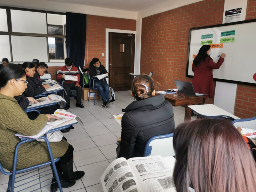 Censistas Voluntarios se capacitan de forma semipresencial