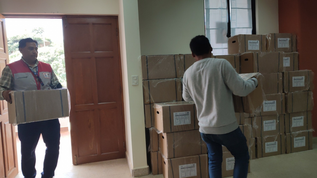 INE inicia distribución de Cajas Censales
