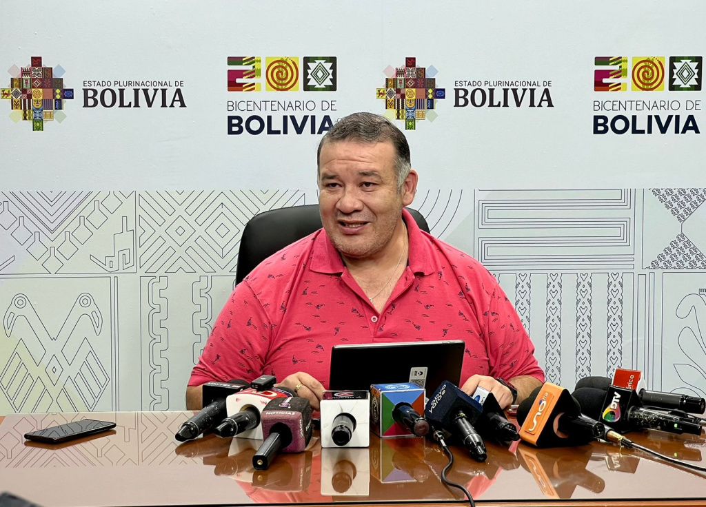 INE acopia material censal para el posterior escaneo y procesamiento de datos