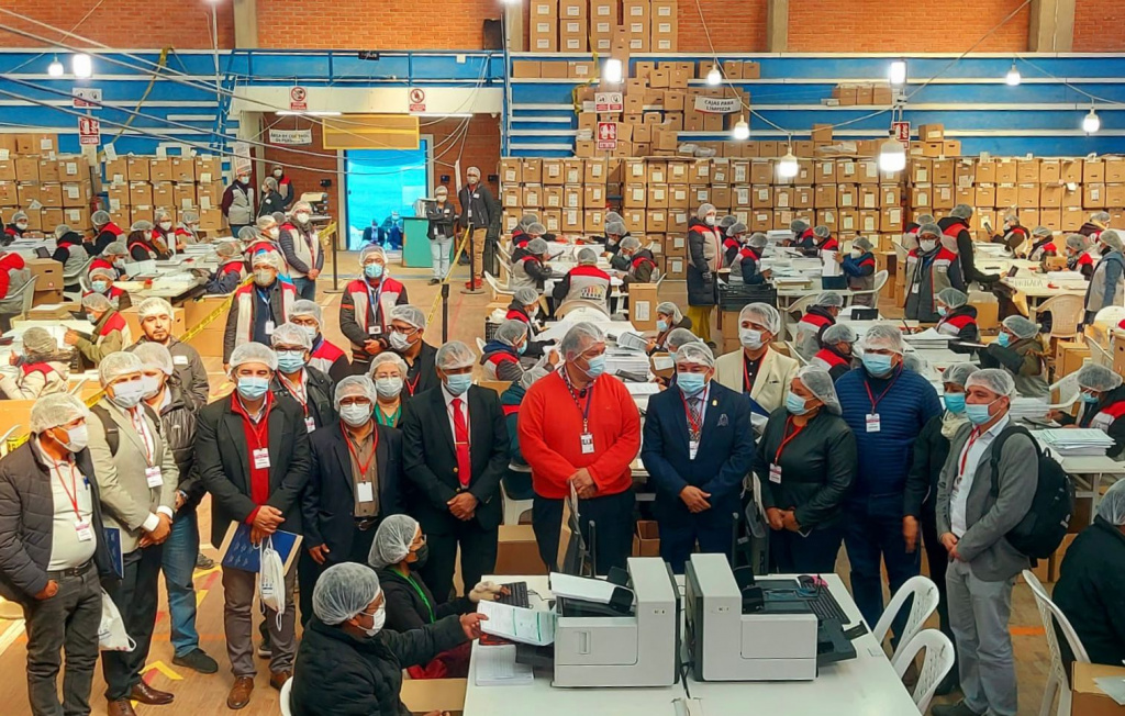 Autoridades de Santa Cruz, Beni y Pando visitan centro de operaciones del Censo 2024
